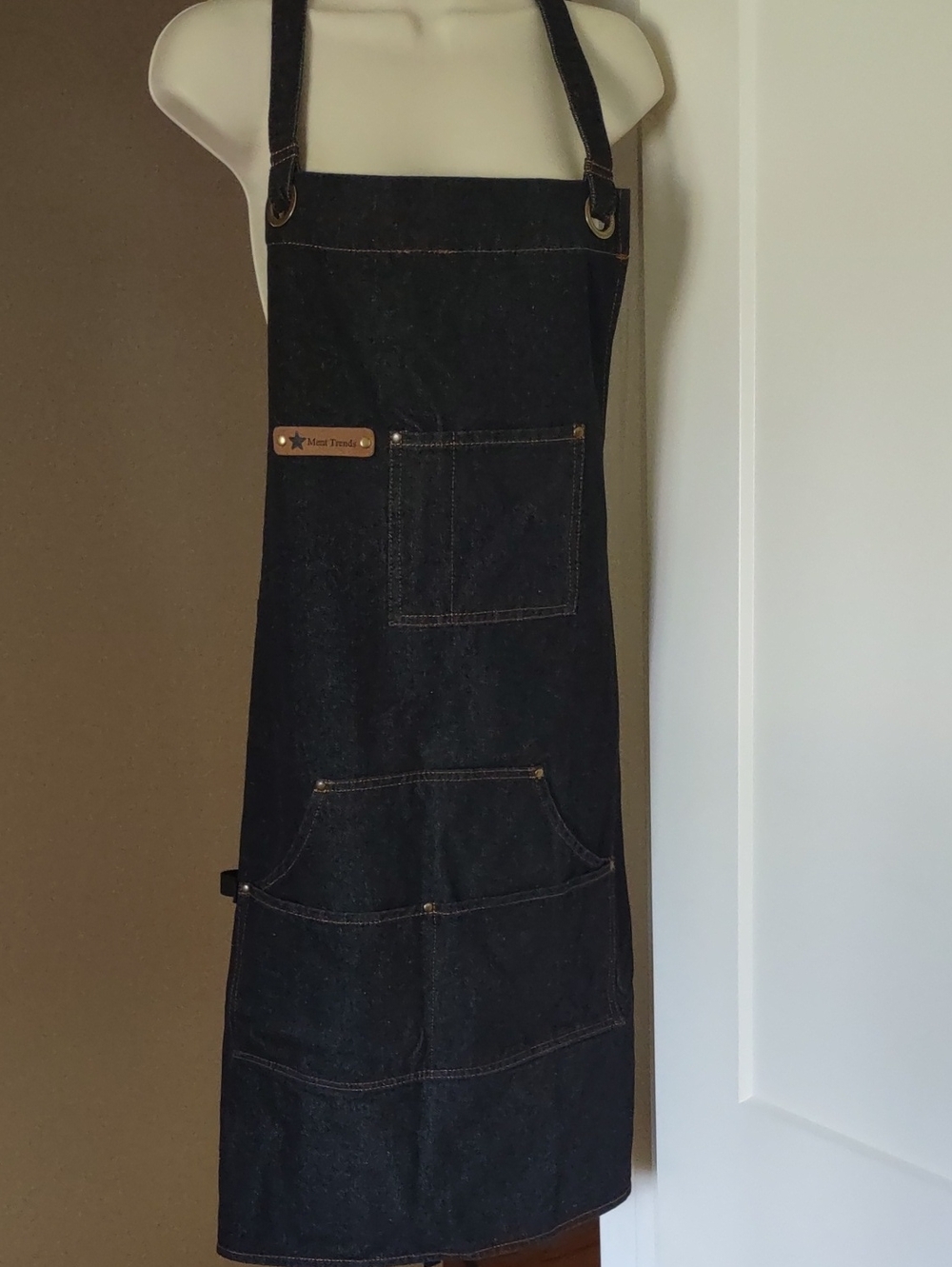 Professional Cooking Apron Design For Kitchen & BBQ Grill